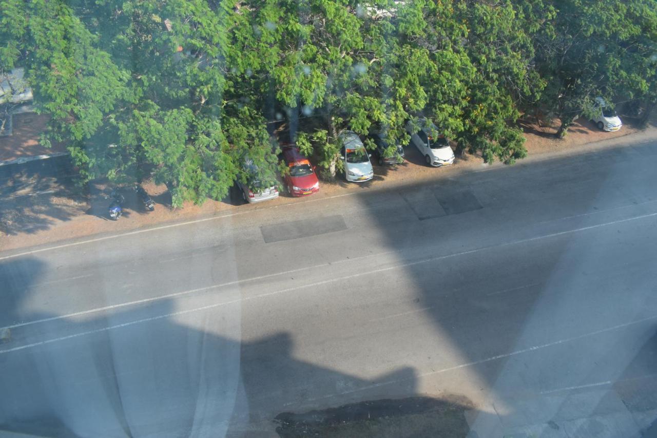 Country Inns & Suites By Radisson Manipal Exterior foto