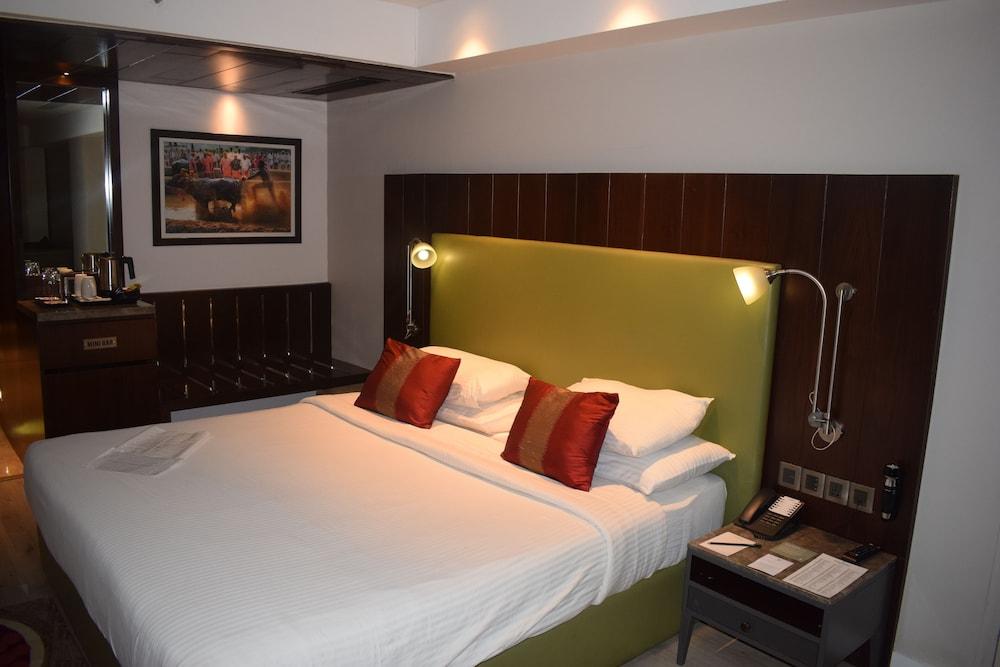 Country Inns & Suites By Radisson Manipal Exterior foto