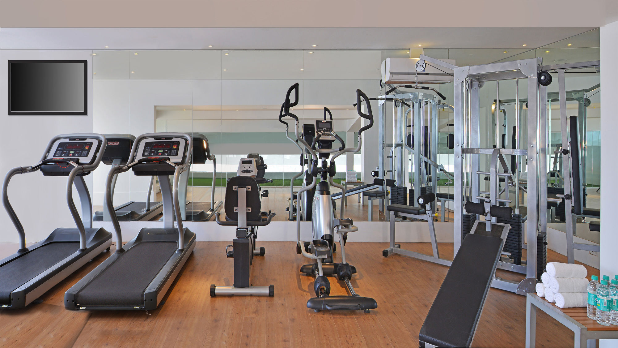 Country Inns & Suites By Radisson Manipal Exterior foto