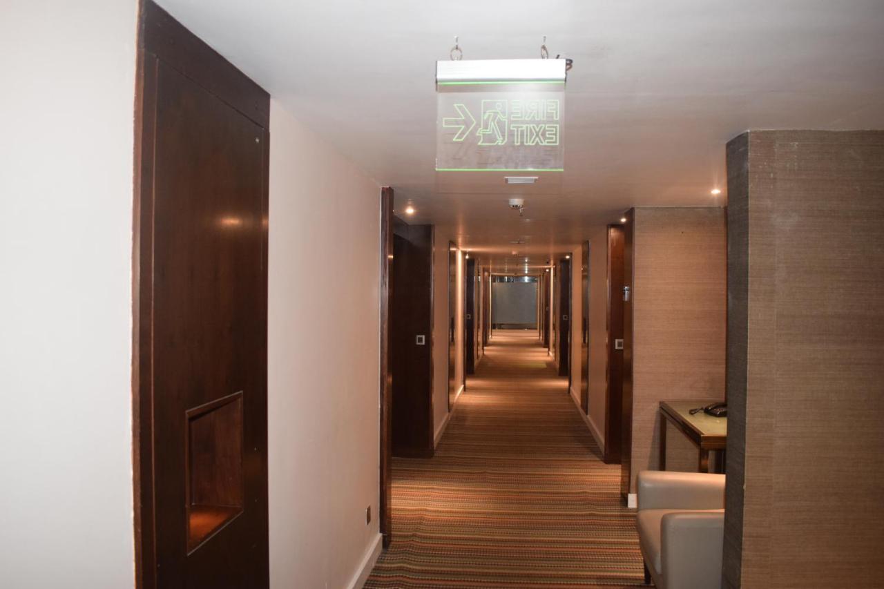 Country Inns & Suites By Radisson Manipal Exterior foto